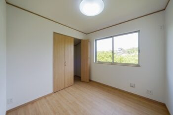 内装リフォーム　 洋室全面改装（6帖）　工事費込みのパック　１７８,５００円（税抜）