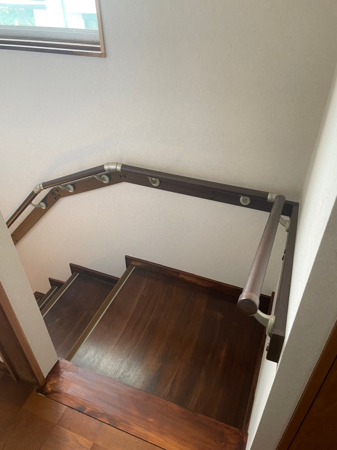 所沢市　階段リフォーム　急な階段の廻り部分を安全にリフォーム　